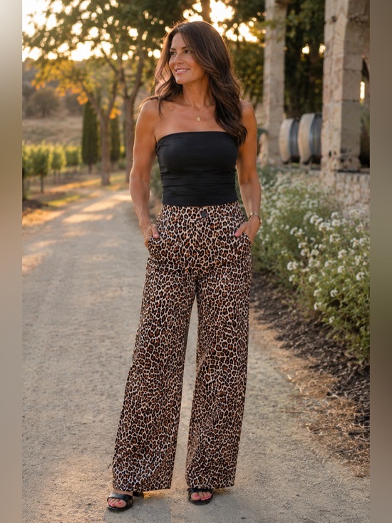 Anne Klein Pants - Anne Klein Leopard Print Bootcut Pants Size 6 NWT Mid Rise Stretch Animal Print